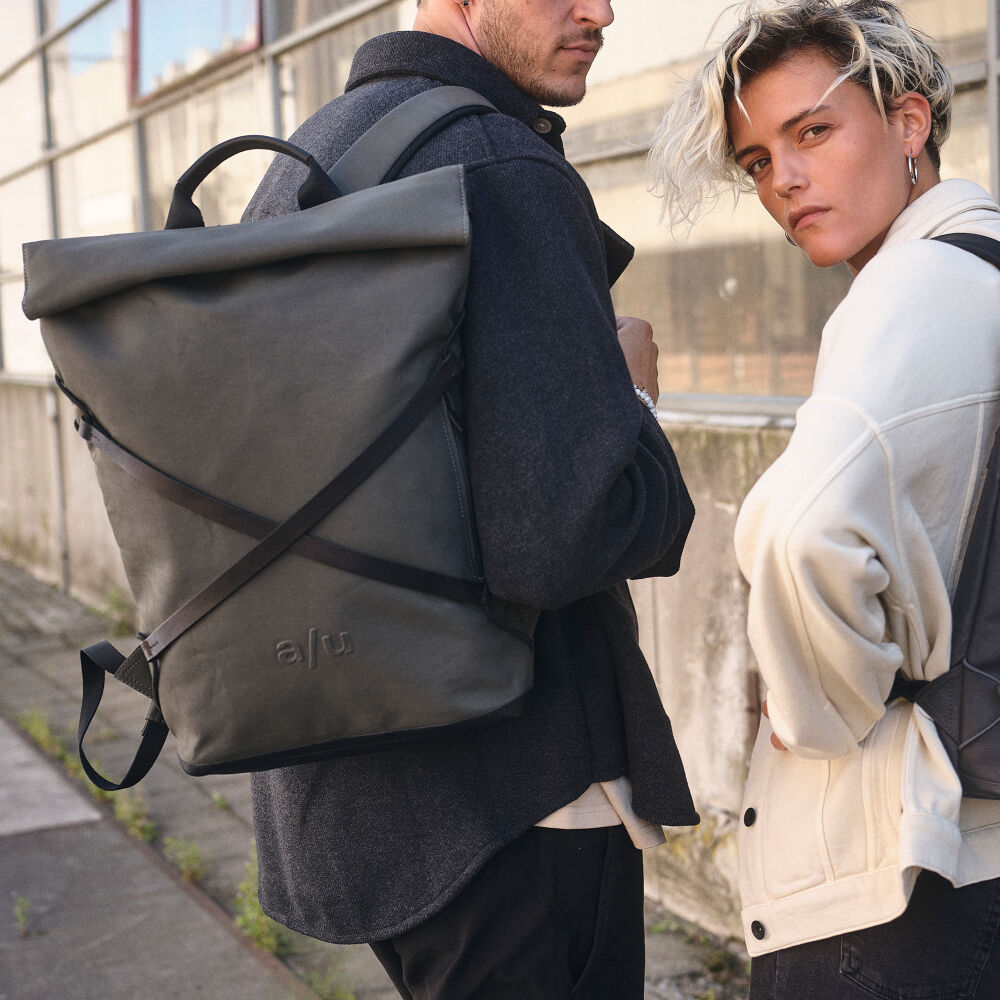 aunts & uncles Japan Osaka Rolltop Rucksack mit 15" Notebookfach volcanic ash