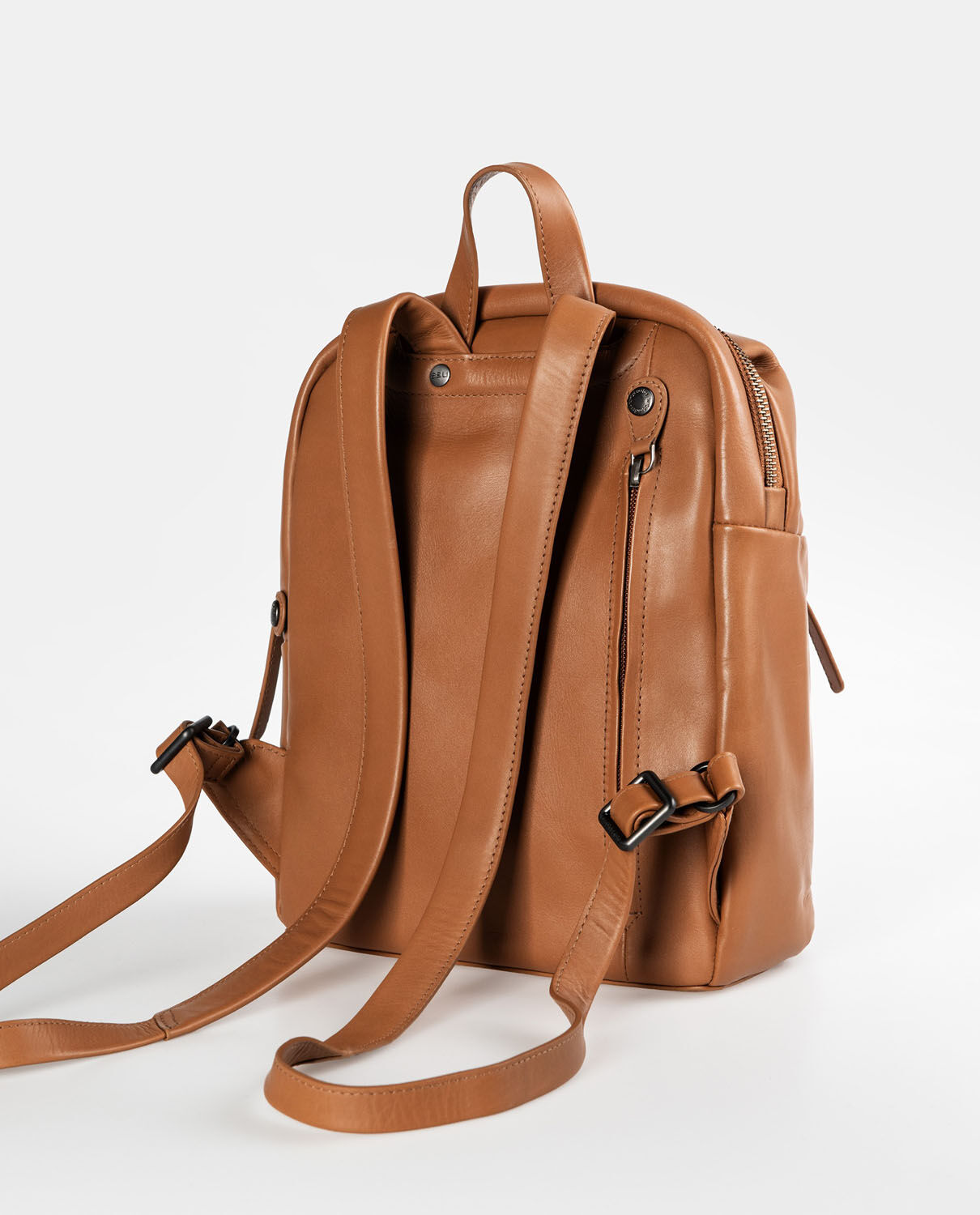 aunts & uncles Jamie's Orchard Crabapple Rucksack cognac