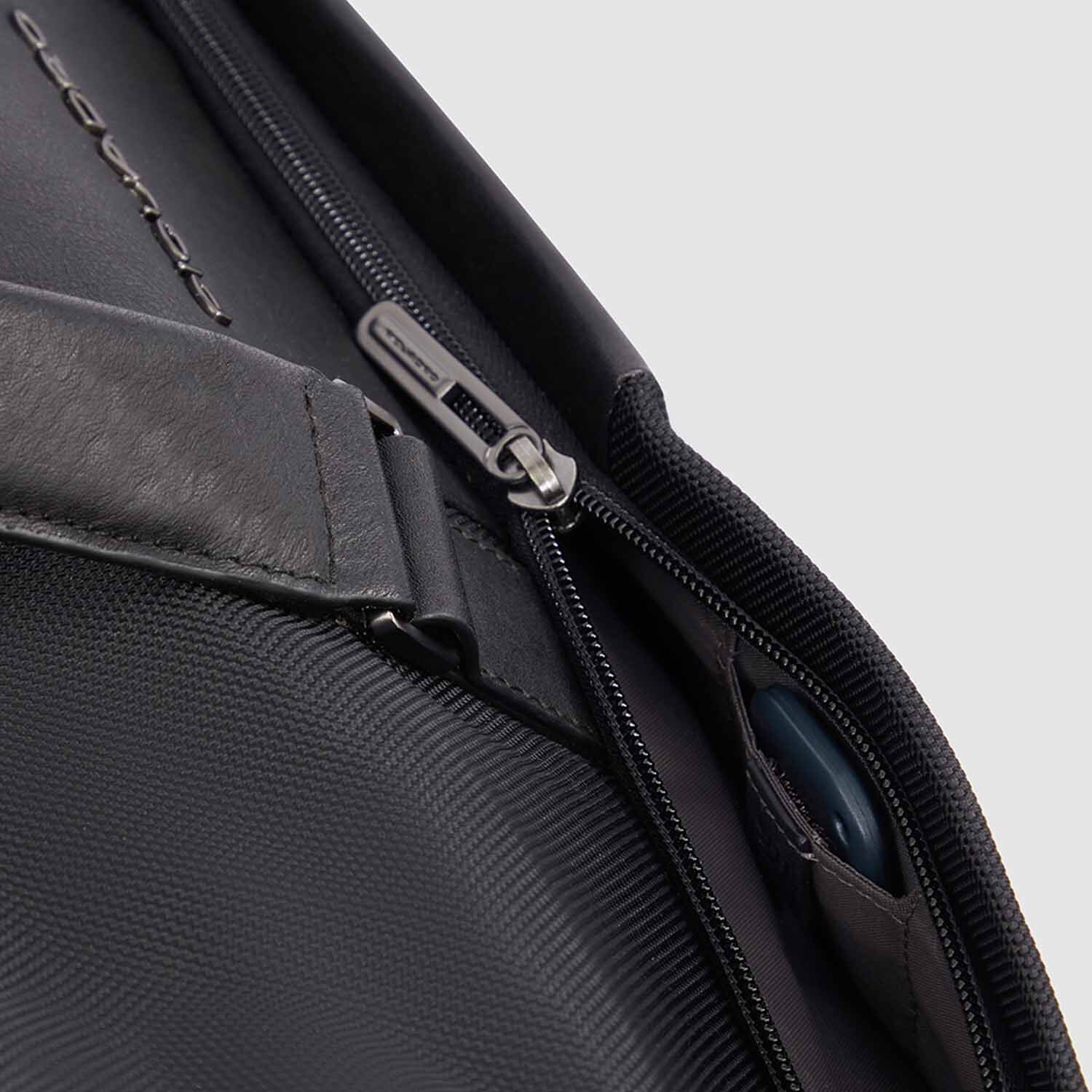 Piquadro Brief 2 Weekender-Kleidersack Aufhängen Blau