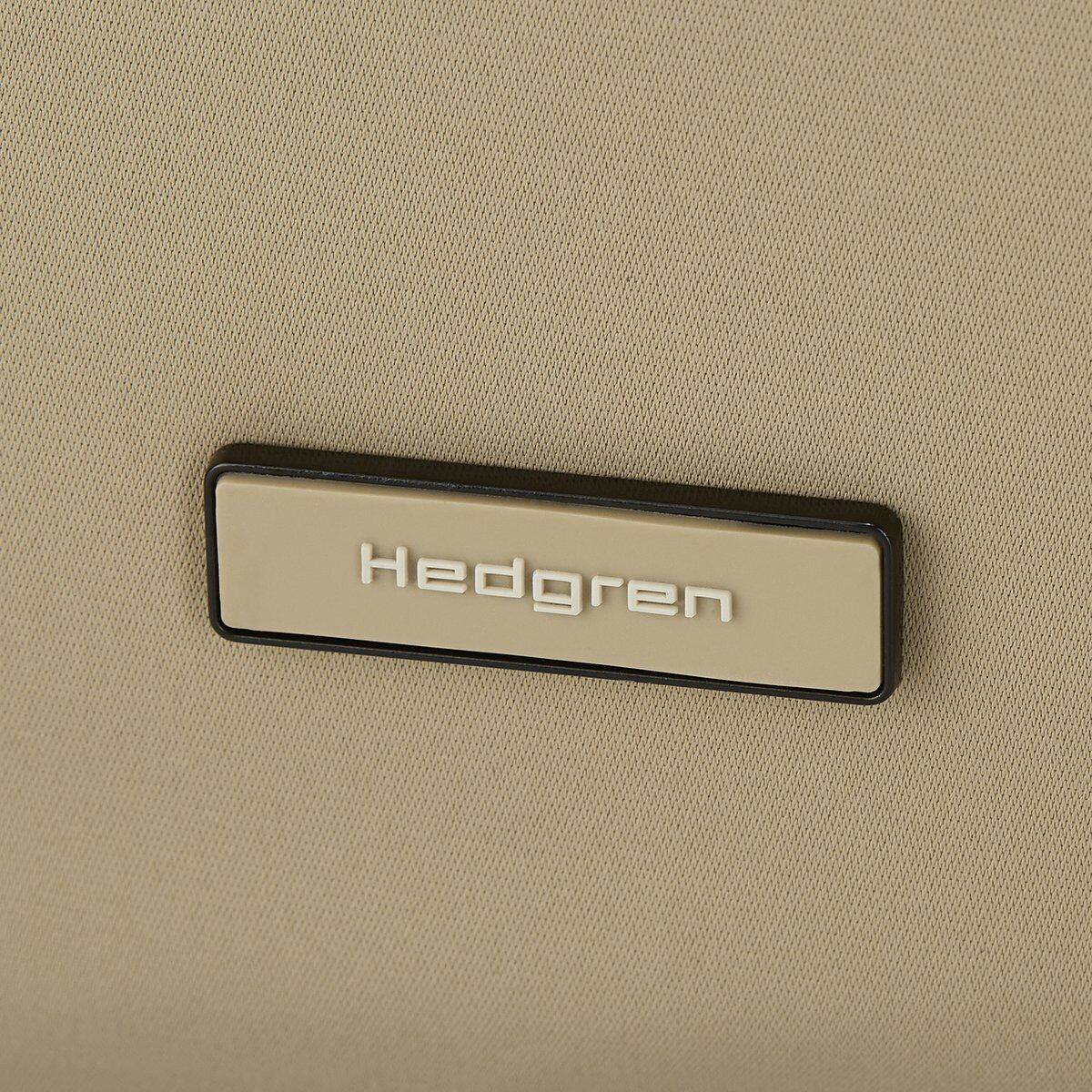 Hedgren Nova ORBIT Flat Crossover Comet Beige