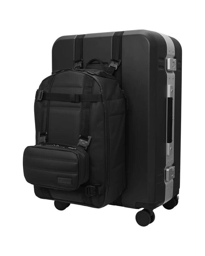 D_b_ Ramverk Pro Check-in Luggage Large mit Aluminiumrahmen Black Out D_b_ Ramverk Pro Check-in Luggage Large mit Aluminiumrahmen Black Out