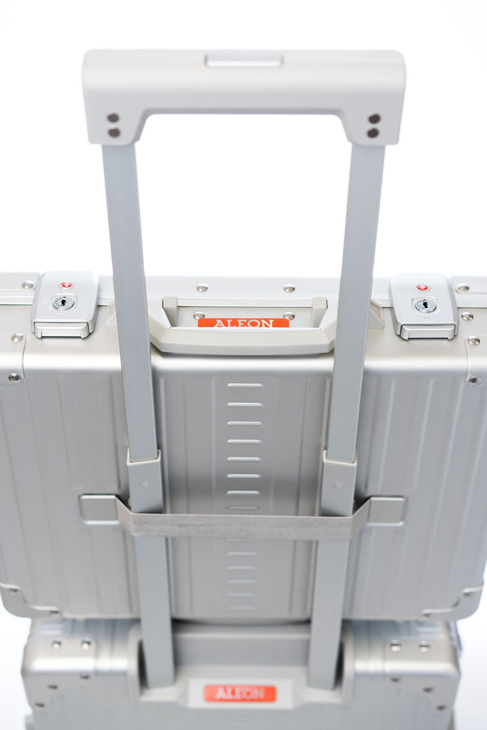 Aleon Business Attaché 15" Laptop Case, 30 cm Platin - Silber Aleon Business Attaché 15" Laptop Case, 30 cm Platin - Silber