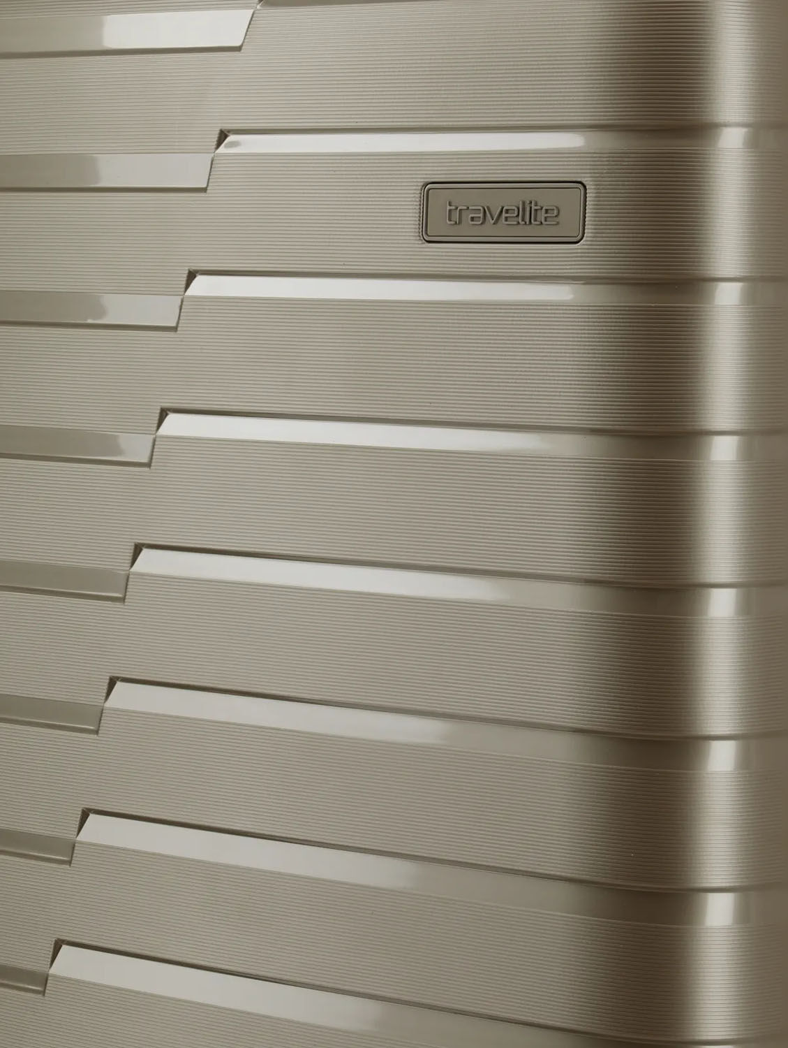 Travelite Air Base Trolley S 4-Rollen, erweiterbar Champagner