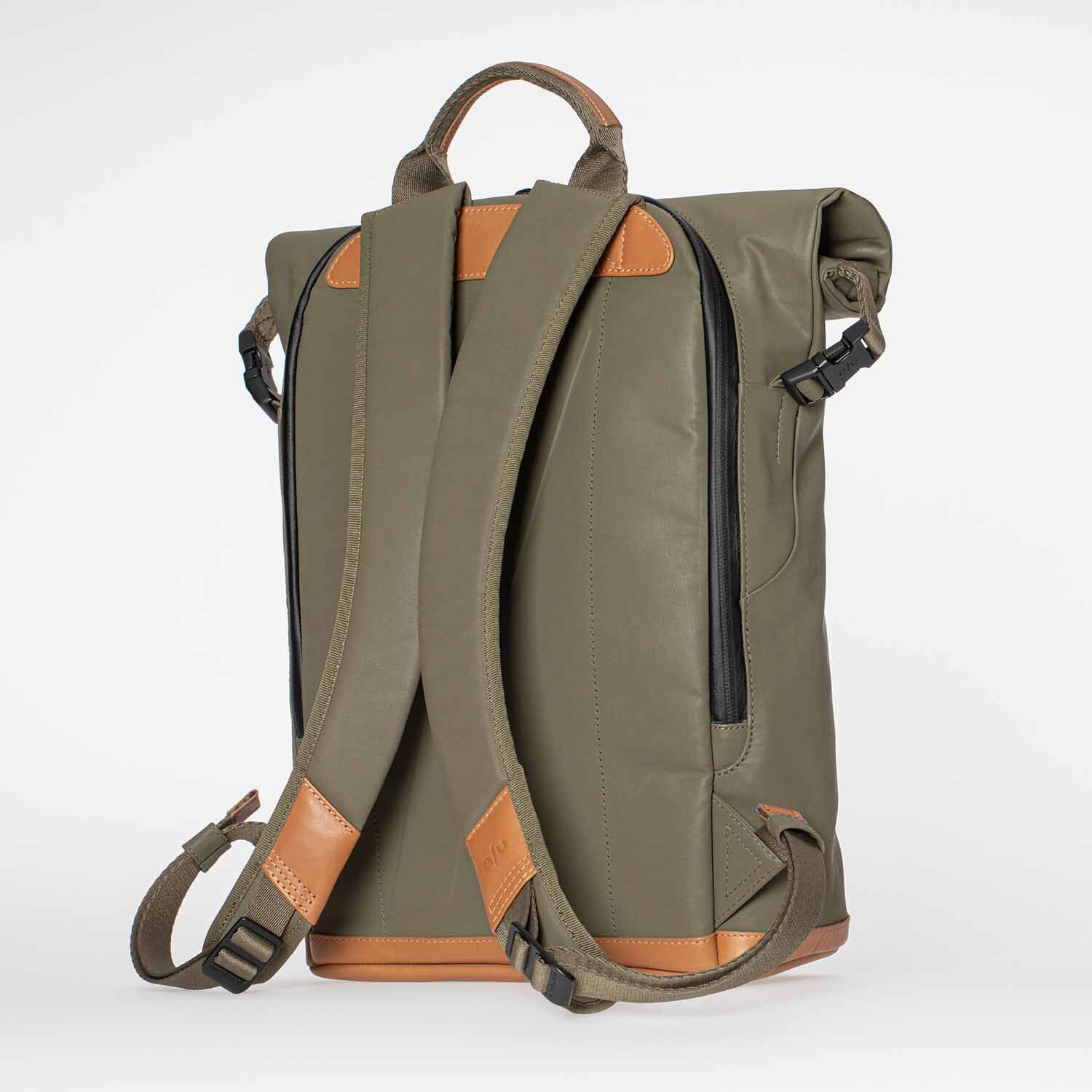 aunts & uncles Japan Tokio Rolltop Rucksack mit 13" Notebookfach fallen rock