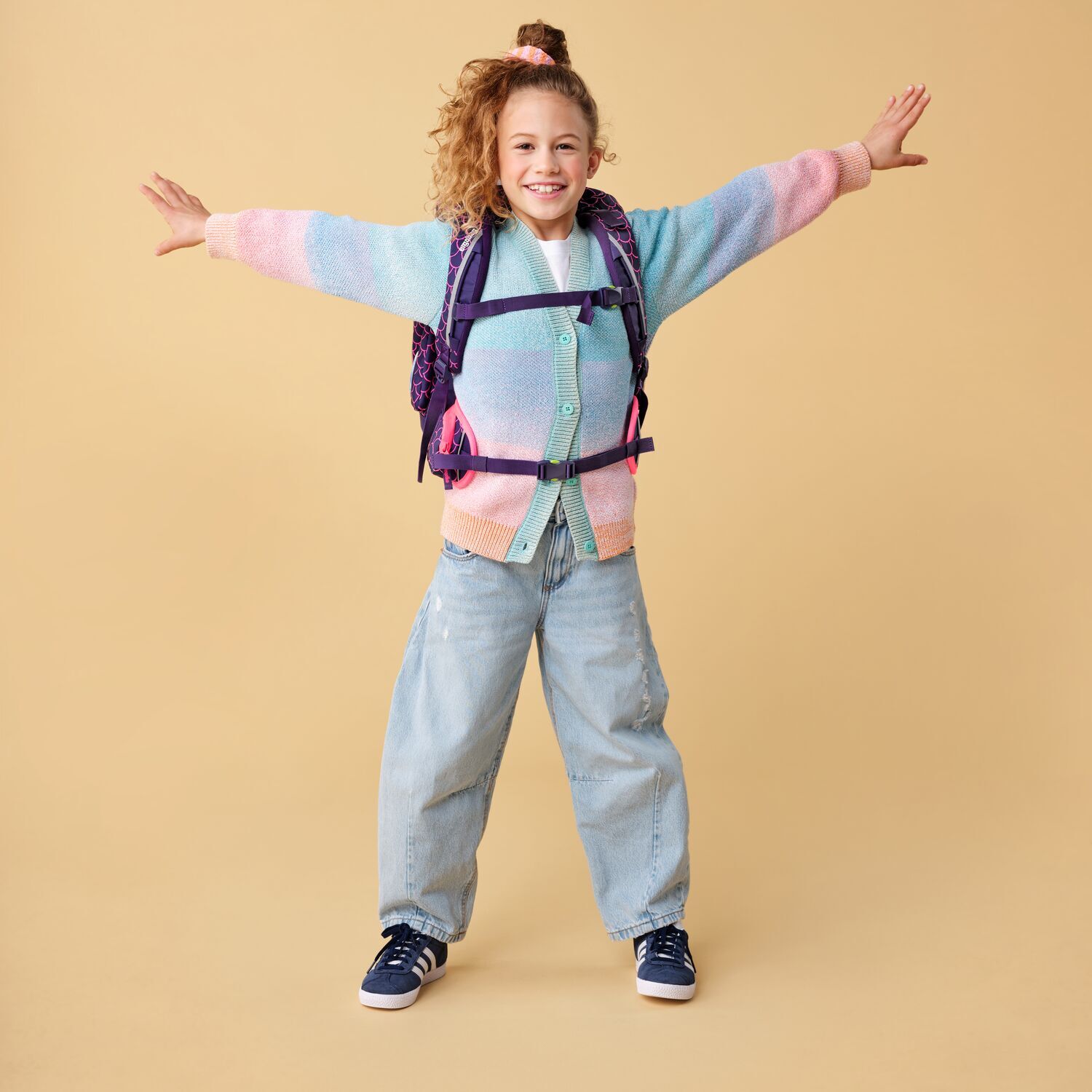 ergobag maxi LUMI Edition 6-teiliges Schulrucksack-Set 2025 PerlentauchBär ergobag maxi LUMI Edition 6-teiliges Schulrucksack-Set 2025 PerlentauchBär