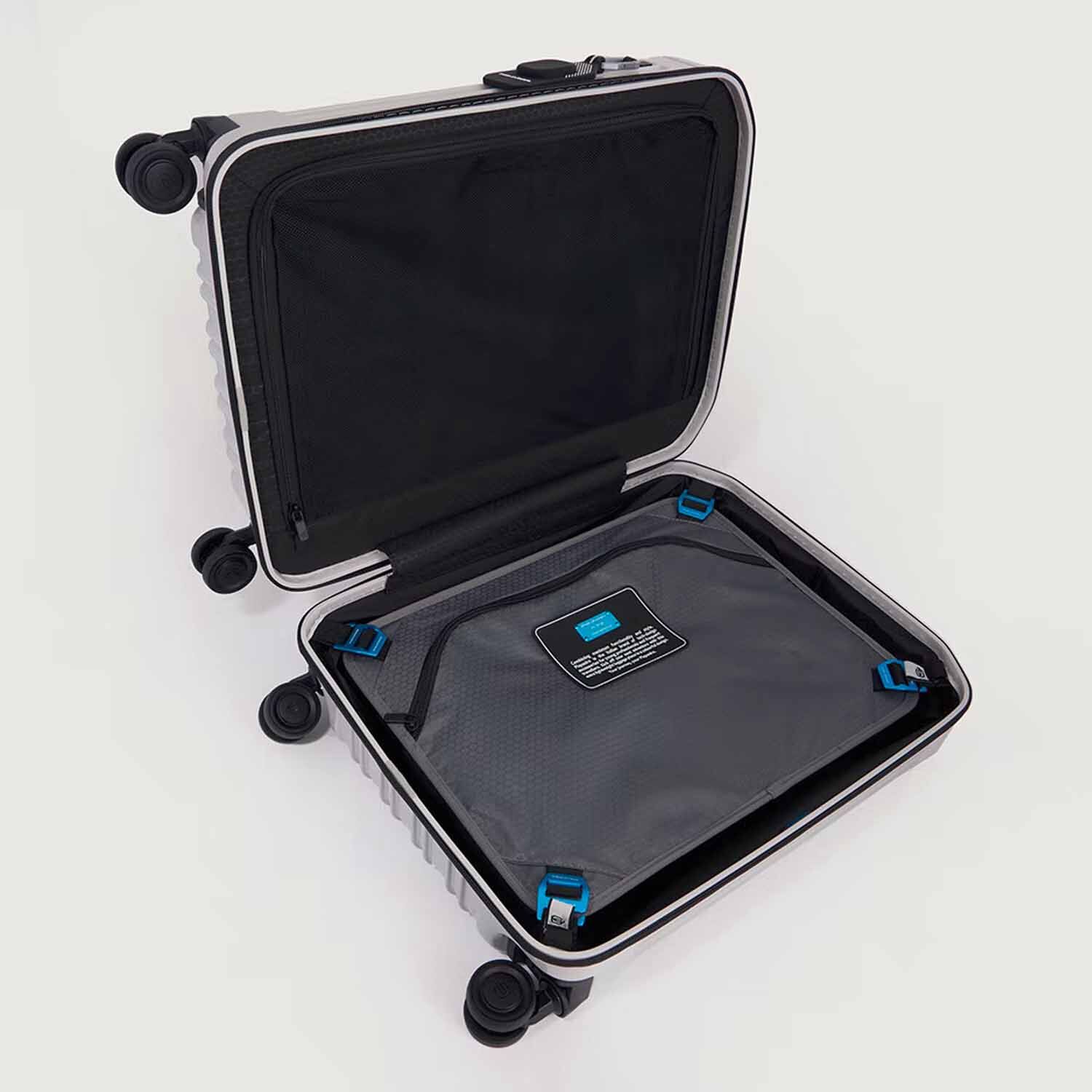 Piquadro PQ-Light Handgepäck Koffer 4-Rollen, glänzend Grau Piquadro PQ-Light Handgepäck Koffer 4-Rollen, glänzend Grau