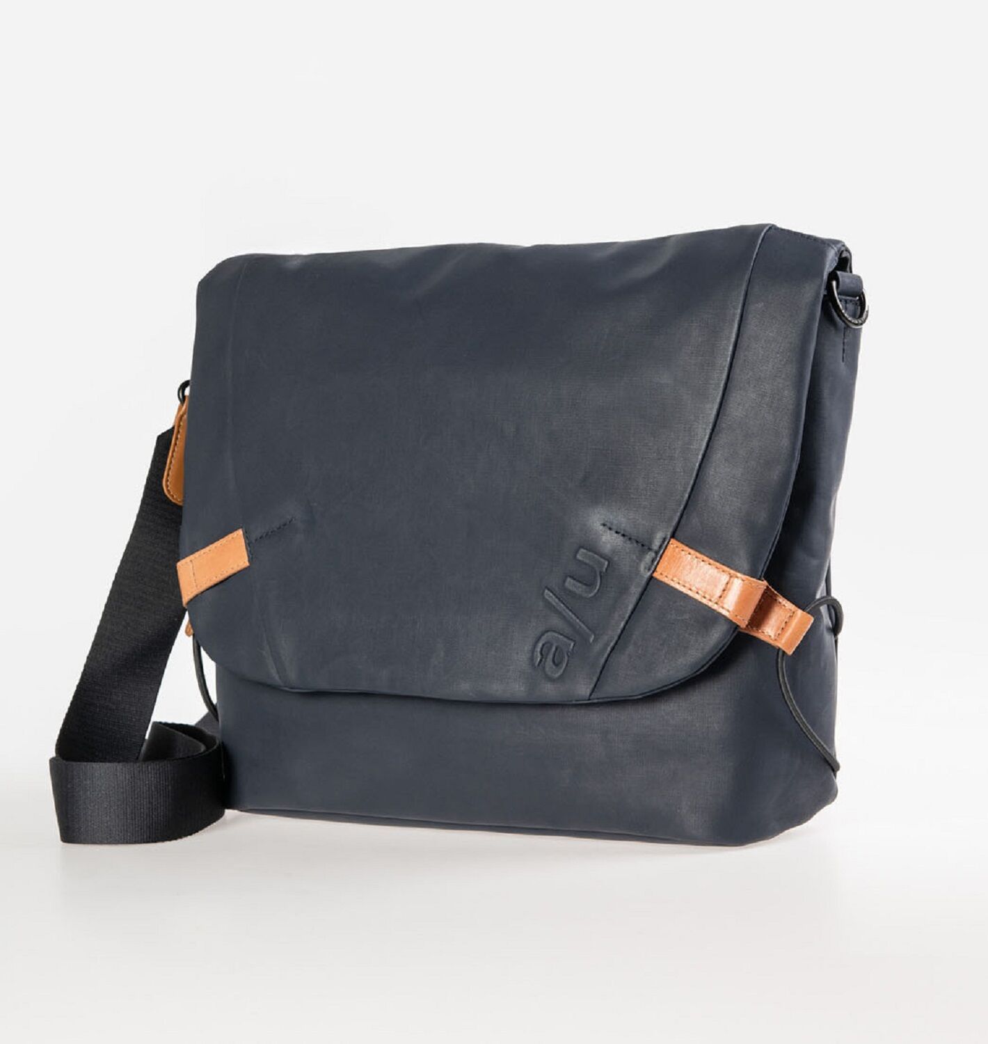 aunts & uncles Japan Matsumoto Messenger Bag night blue