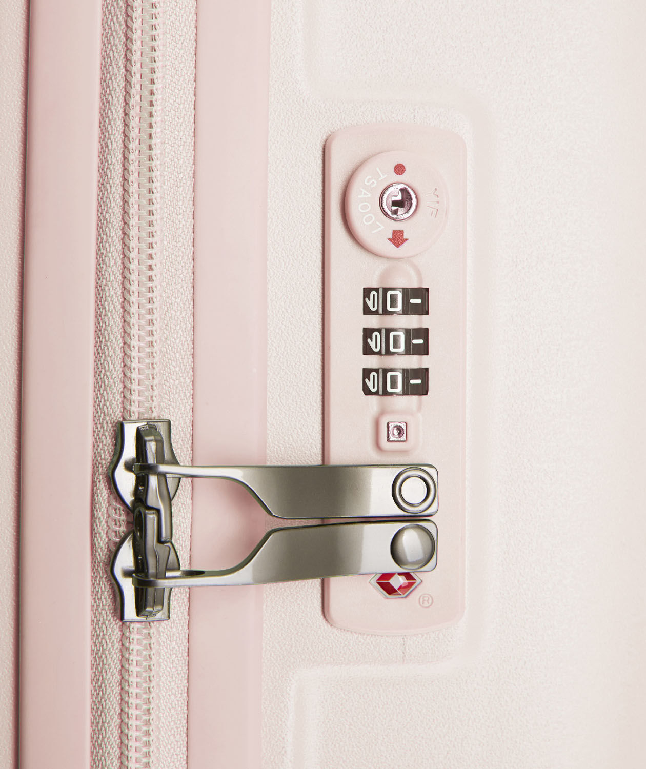 ECHOLAC Panda Koffer M 4-Rollen Crystal Pink ECHOLAC Panda Koffer M 4-Rollen Crystal Pink