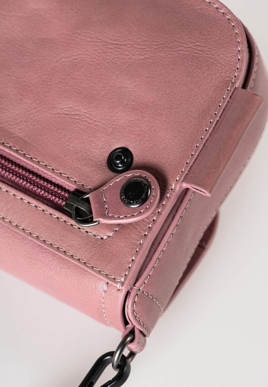 aunts & uncles Grandma's Luxury Club Mrs. Waffle Handtasche rose