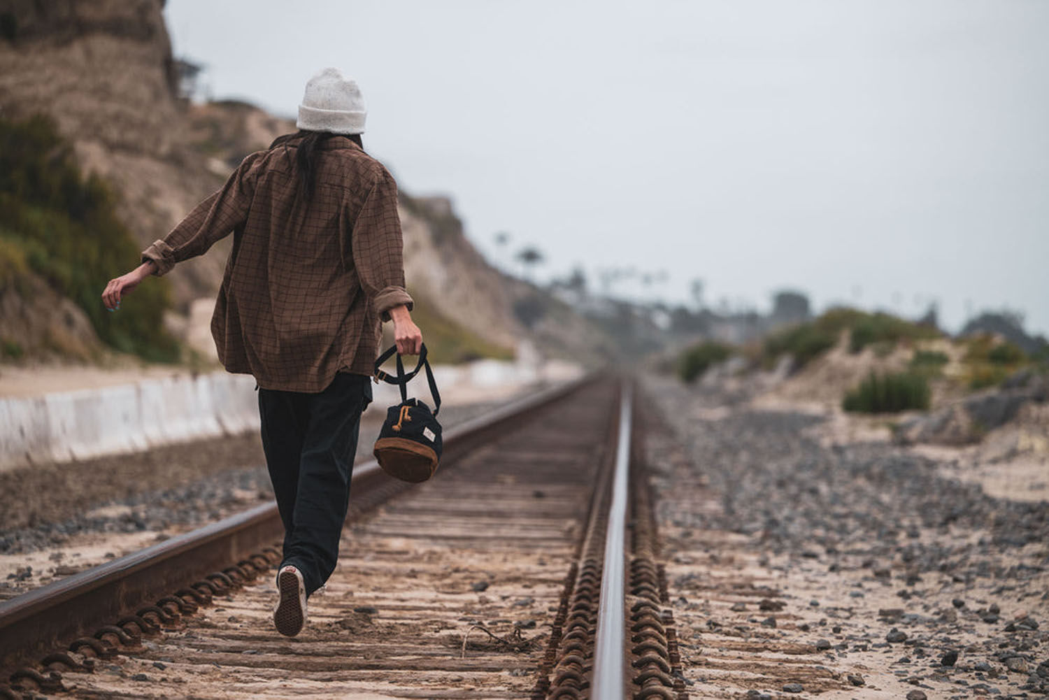 Dakine Saturday Mini Bag Burnished Lilac Dakine Saturday Mini Bag Burnished Lilac