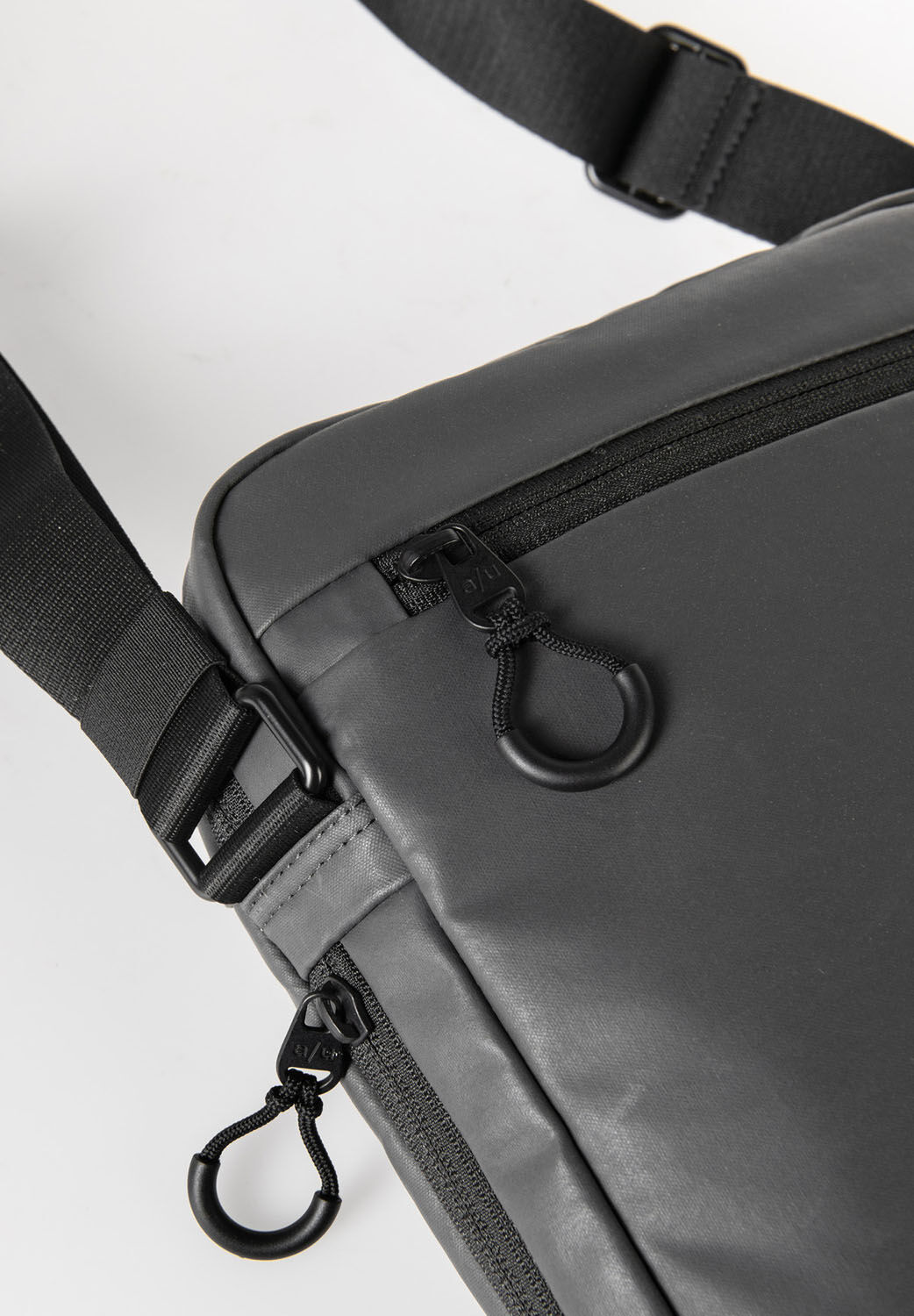 aunts & uncles Japan RE Oyabe Umhängetasche volcanic ash aunts & uncles Japan RE Oyabe Umhängetasche volcanic ash