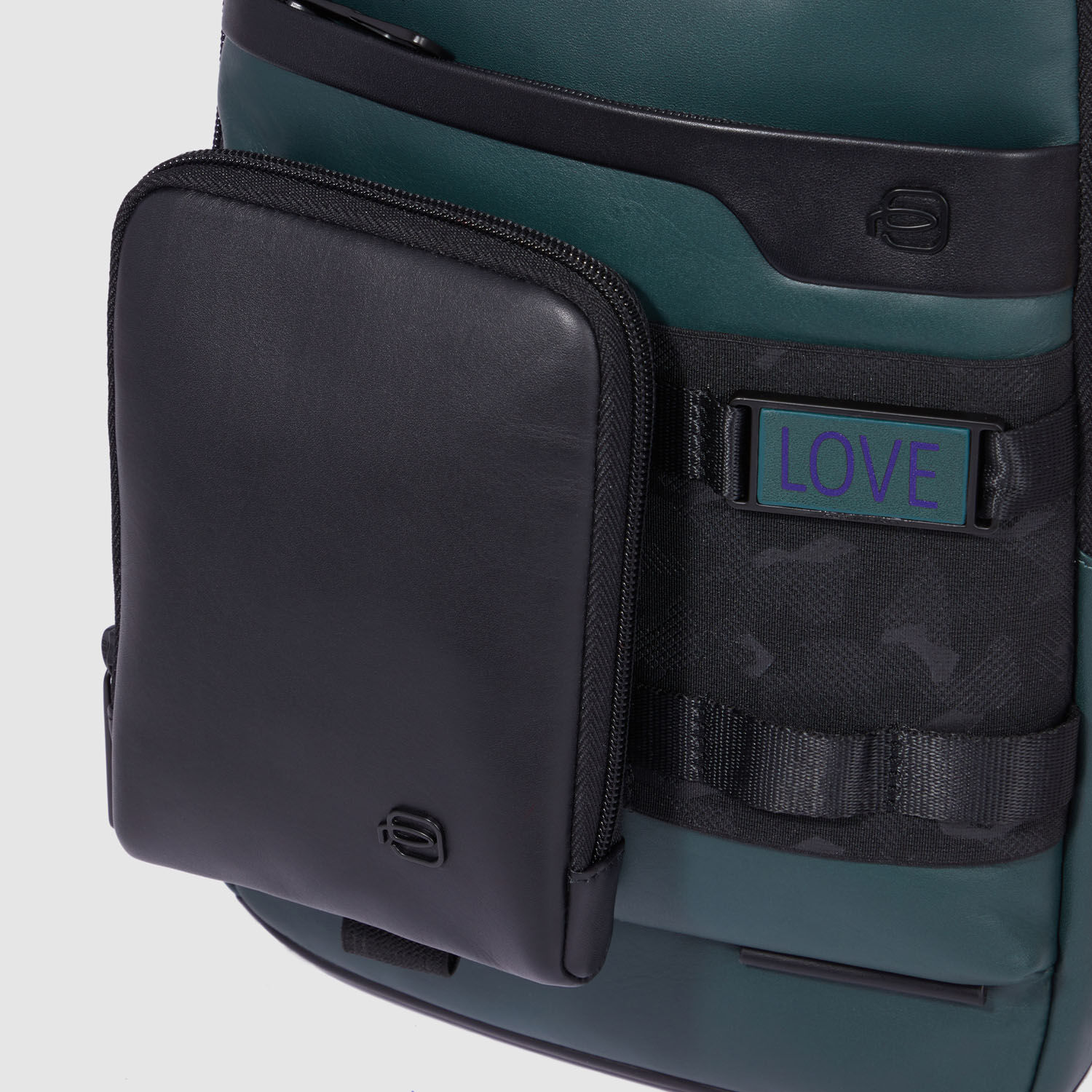 Piquadro FXP Modulare Leder-Umhängetasche für iPad® Schwarz