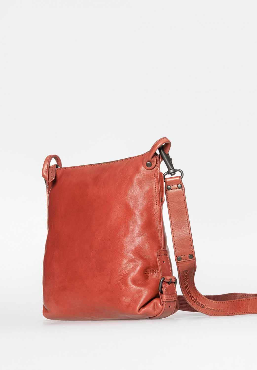 aunts & uncles Grandma's Luxury Club Mrs. Raisin Cookie Umhängetasche rooibos tea aunts & uncles Grandma's Luxury Club Mrs. Raisin Cookie Umhängetasche rooibos tea