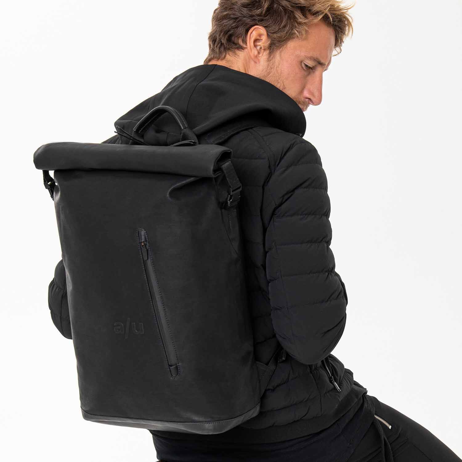 aunts & uncles Japan Matsuyama Rolltop Rucksack mit 16" Notebookfach black