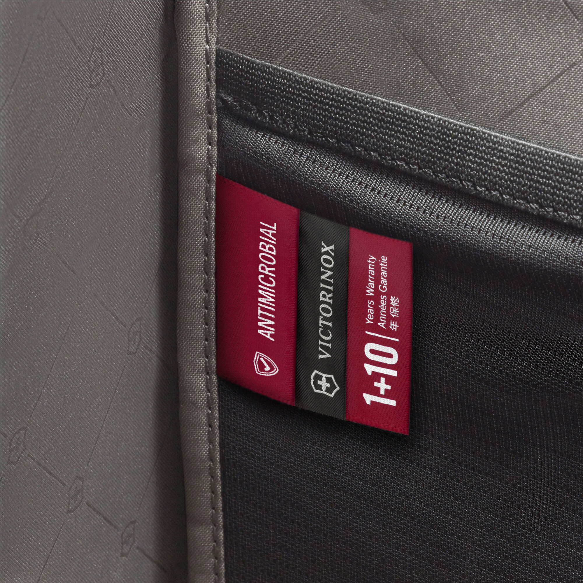 Victorinox Architecture Urban2 Deluxe Backpack Melange Grey / Black Victorinox Architecture Urban2 Deluxe Backpack Melange Grey / Black