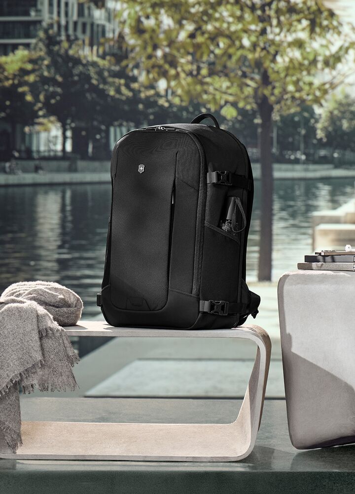 Victorinox Altmont Modern Traveler Backpack